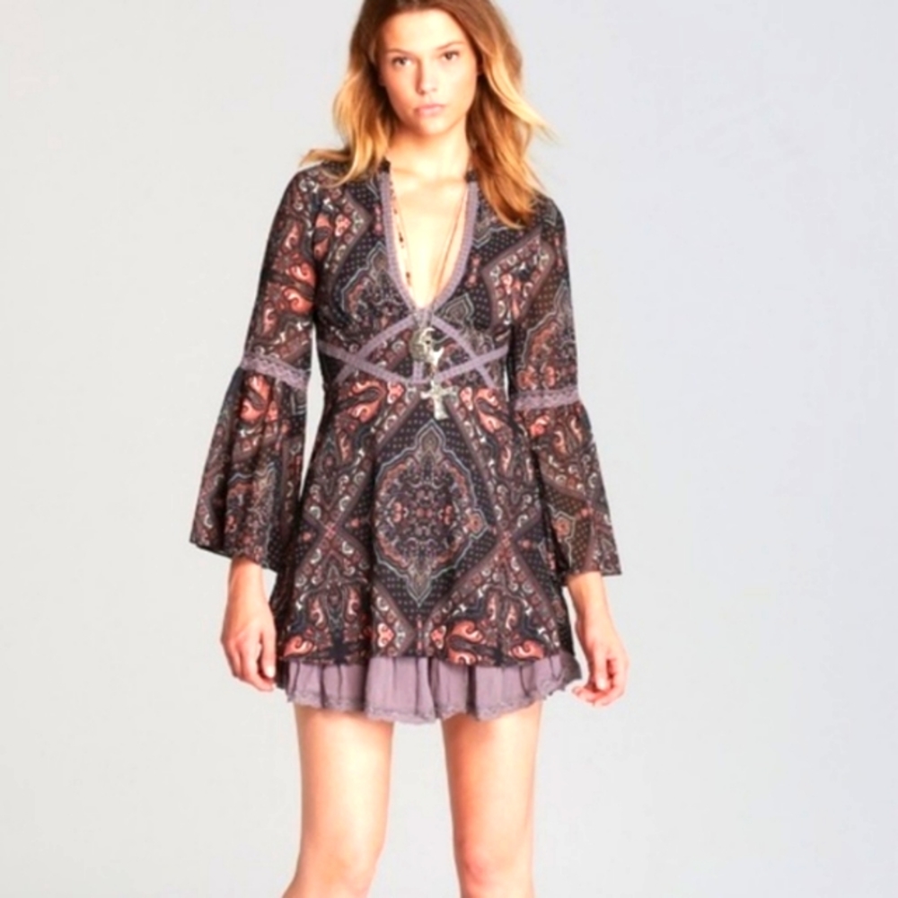 NWOT / FREE PEOPLE 'MOONLIGHT BAY' mini dress